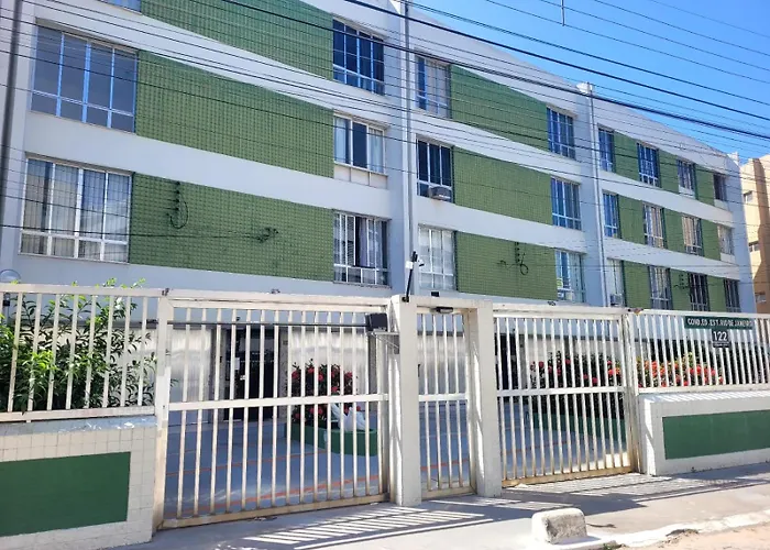 Apartamento na praia forte de 1 quarto, sala, cozinha e 1 banheiro